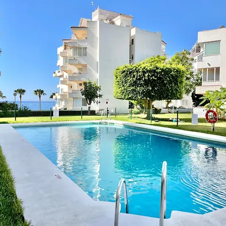 Del Mar Iv Center - Eaw Homes Apartment